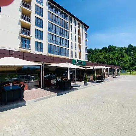 Διαμέρισμα Sunny в жк сонячний квартал Golubinoye