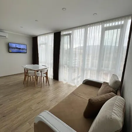 Διαμέρισμα Sunny в жк сонячний квартал