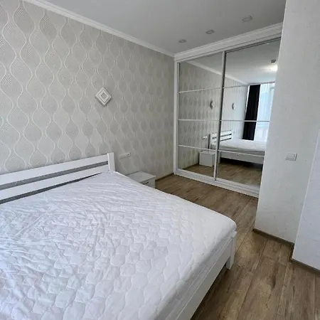 Sunny в жк сонячний квартал Golubinoye