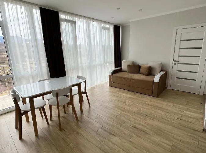 Sunny в жк сонячний квартал Apartmán